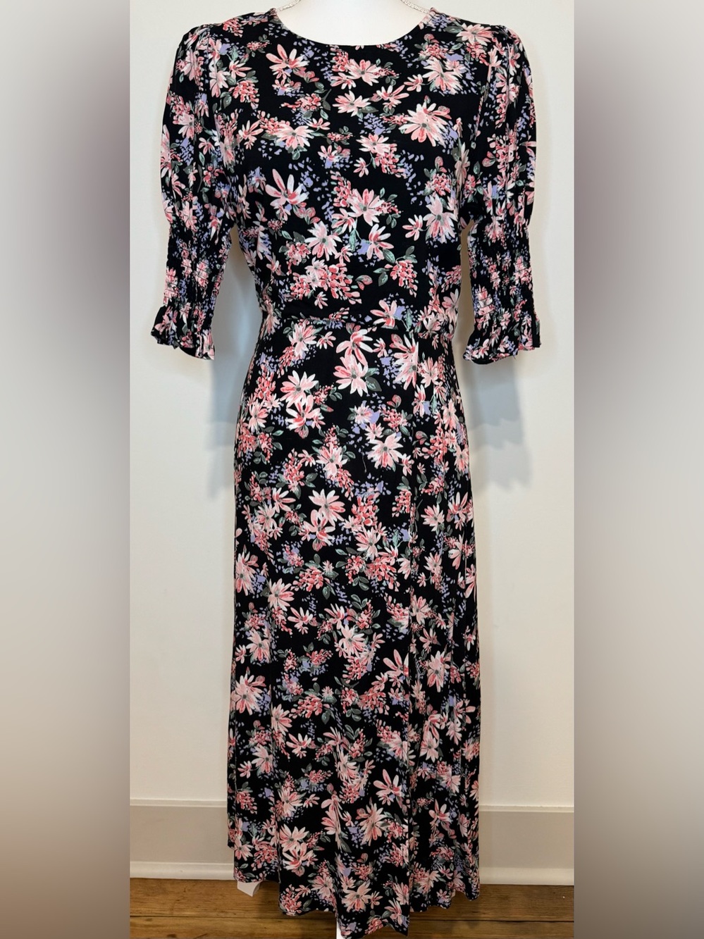 Mi Ami Women’s Katie Floral Side Slit Lightweight Midi Dress Size M